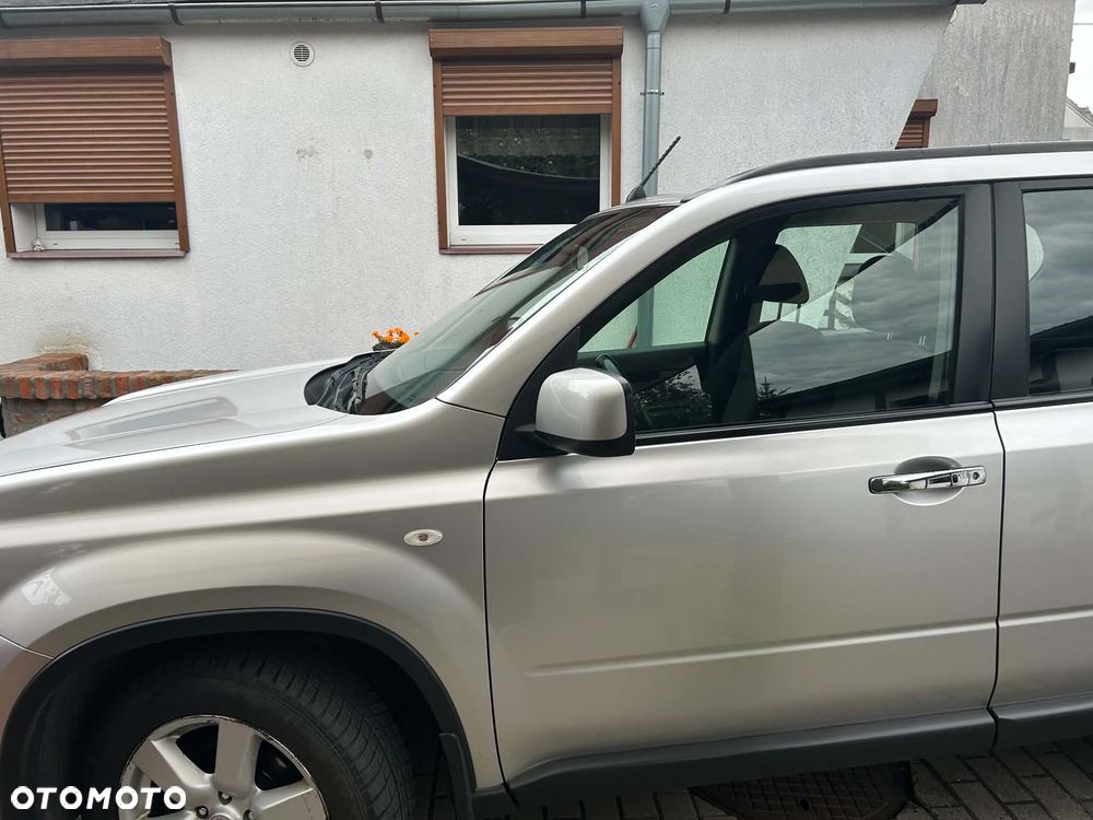 Nissan X-Trail - 8