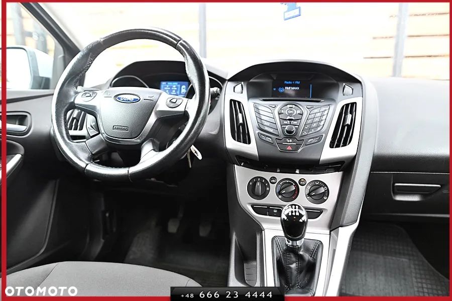Ford Focus 1.0 EcoBoost Titanium - 17