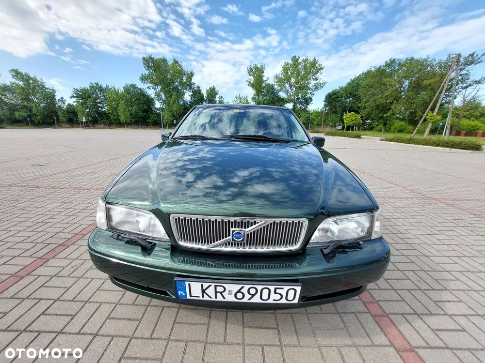 Volvo V70 2.4 - 9