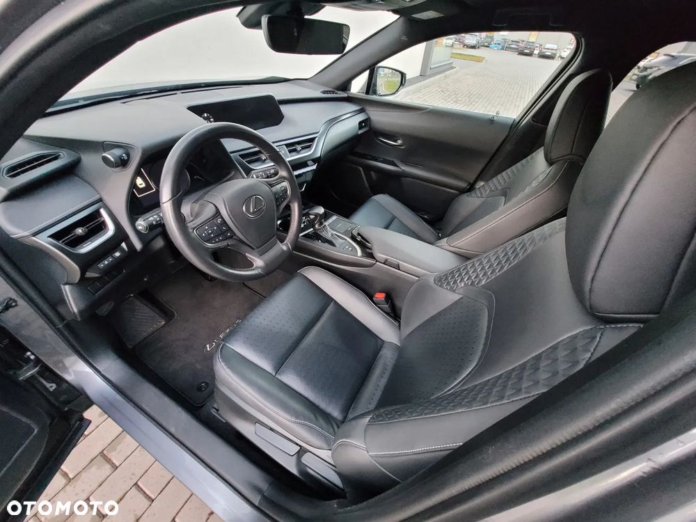Lexus UX 250h GPF F Impression 2WD - 5
