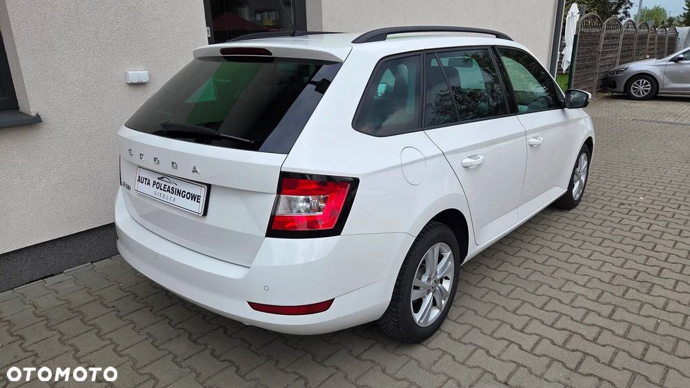Skoda Fabia 1.0 TSI Ambition - 10