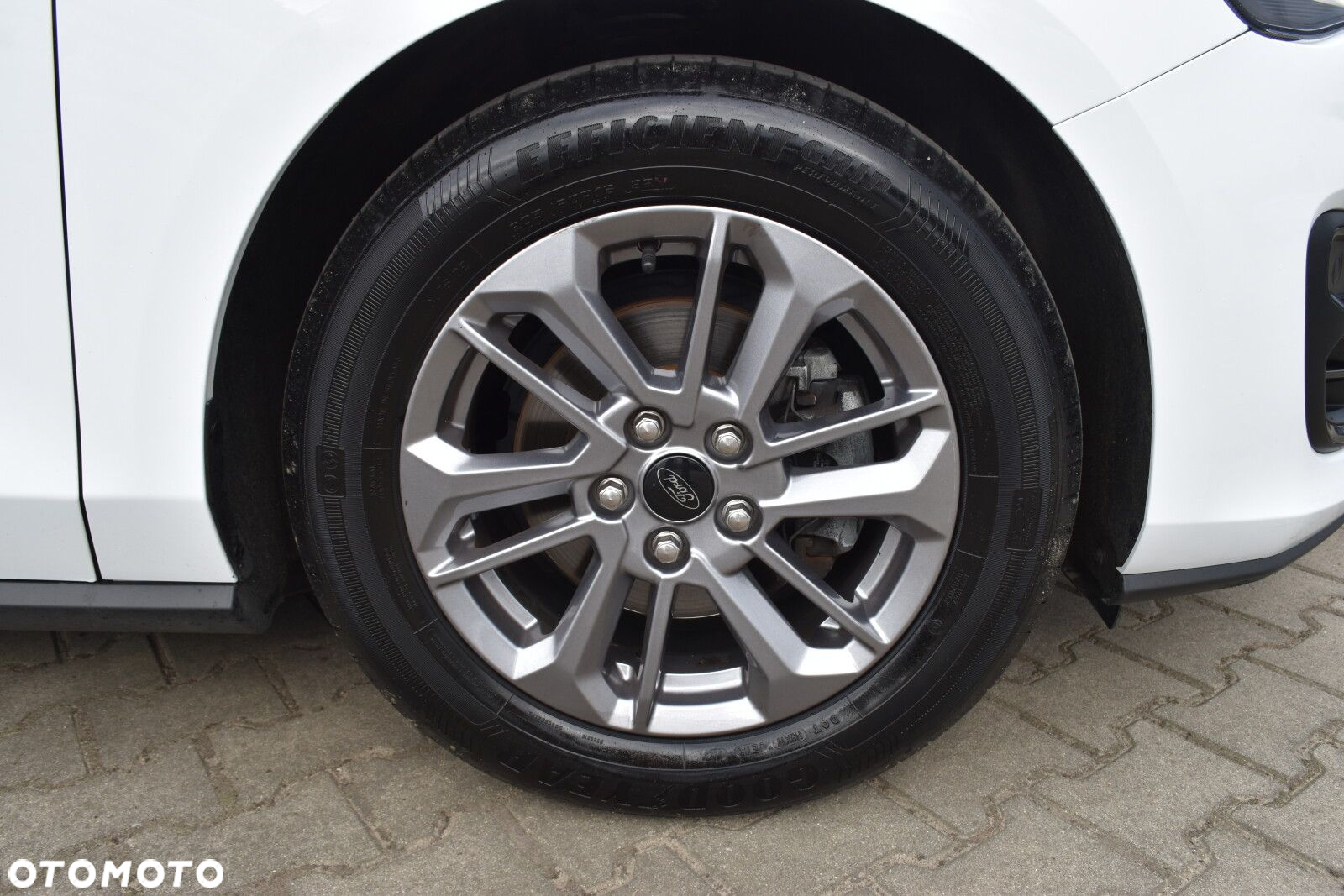 Ford Focus 1.0 EcoBoost Titanium - 36