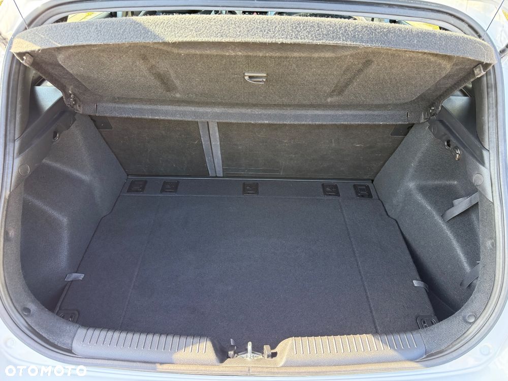 Hyundai i30 1.4 Classic + - 11
