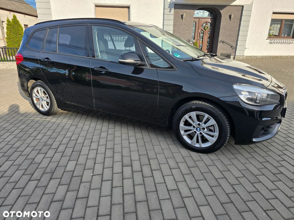 BMW Seria 2 218d Sport-Aut Advantage - 12