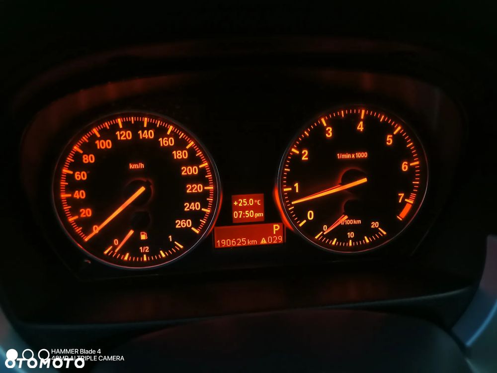 BMW Seria 3 320i Edition Exclusive - 9