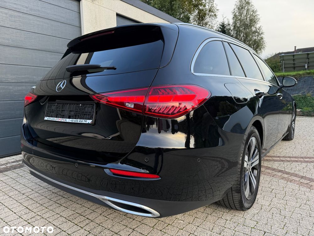 Mercedes-Benz Klasa C 220 d T 9G-TRONIC - 8