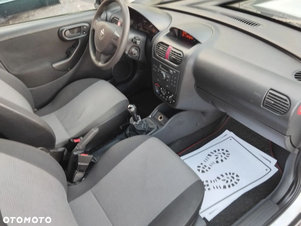 Opel Combo - 9