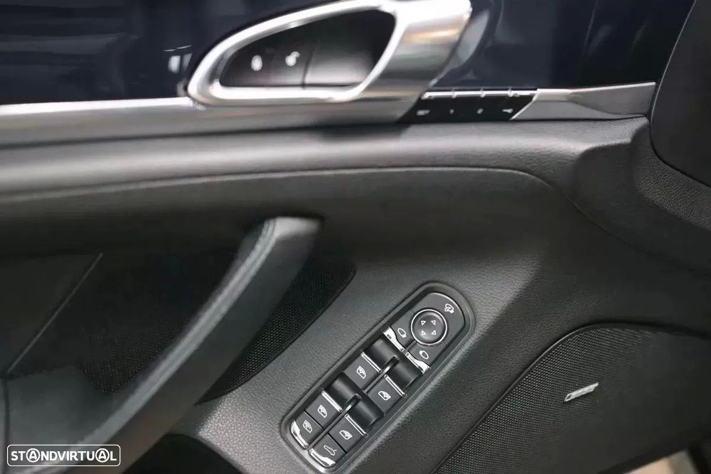 Porsche Panamera S E-Hybrid - 21