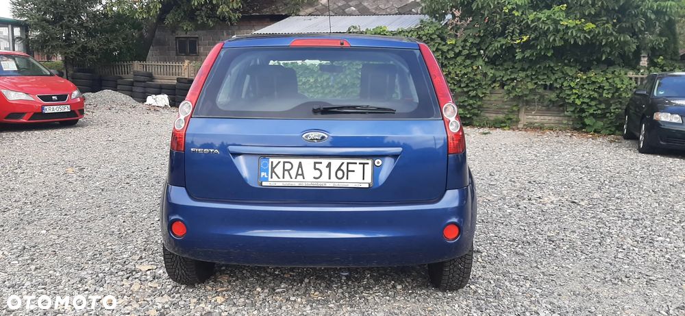 Ford Fiesta - 21