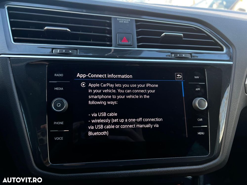 Volkswagen Tiguan - 19