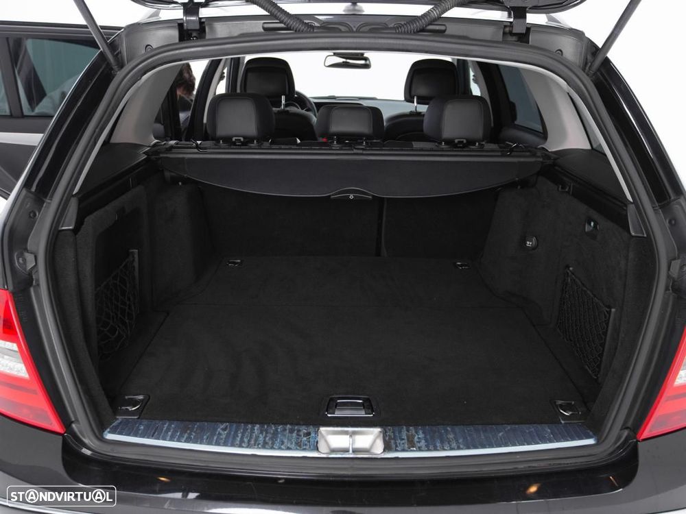 Mercedes-Benz C 220 - 11