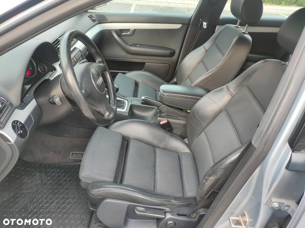 Audi A4 Avant 2.4 - 39