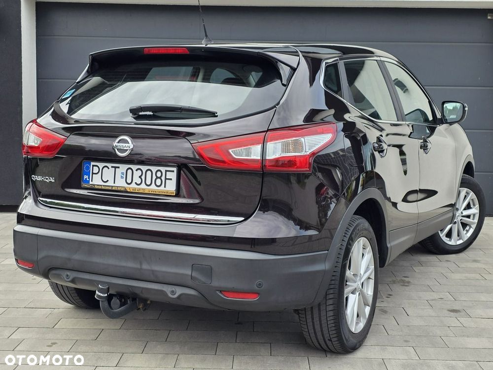Nissan Qashqai - 25