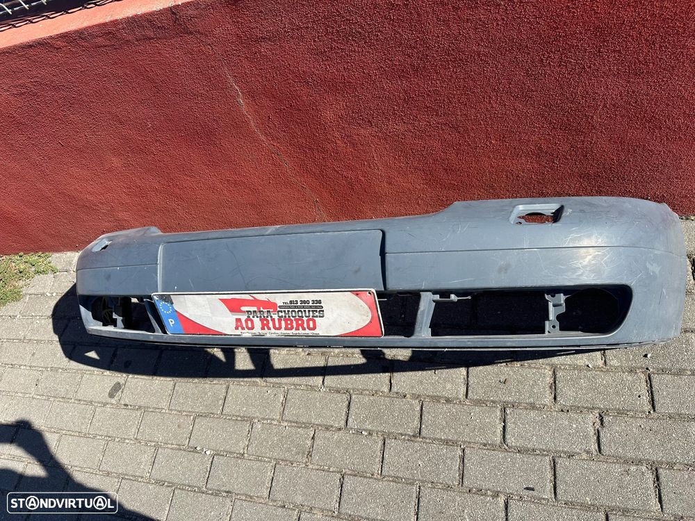 Parachoque Audi a4 99 - 3