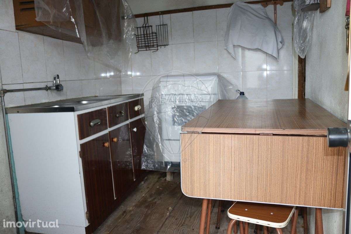 Moradia T2 para venda - Grande imagem: 2/8