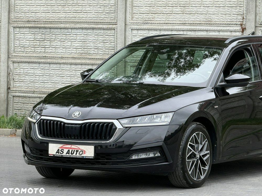 Skoda Octavia 2.0 TDI DSG Clever - 30