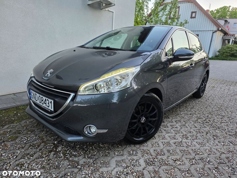 Peugeot 208 1.2 VTi Allure - 2
