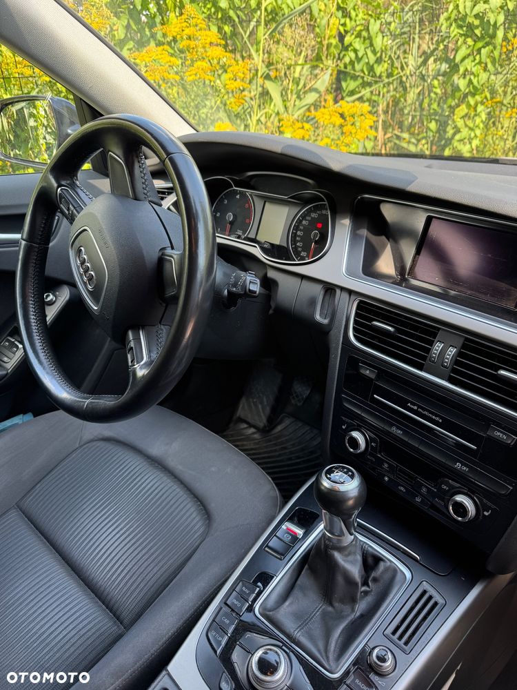 Audi A4 Avant 2.0 TDI e DPF S line Sportpaket - 23