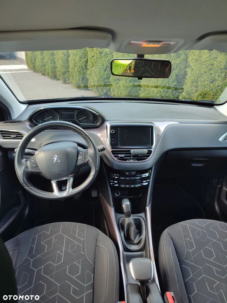 Peugeot 2008 1.6 VTi Active - 11