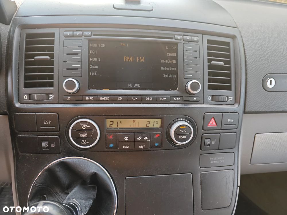 Volkswagen California - 25