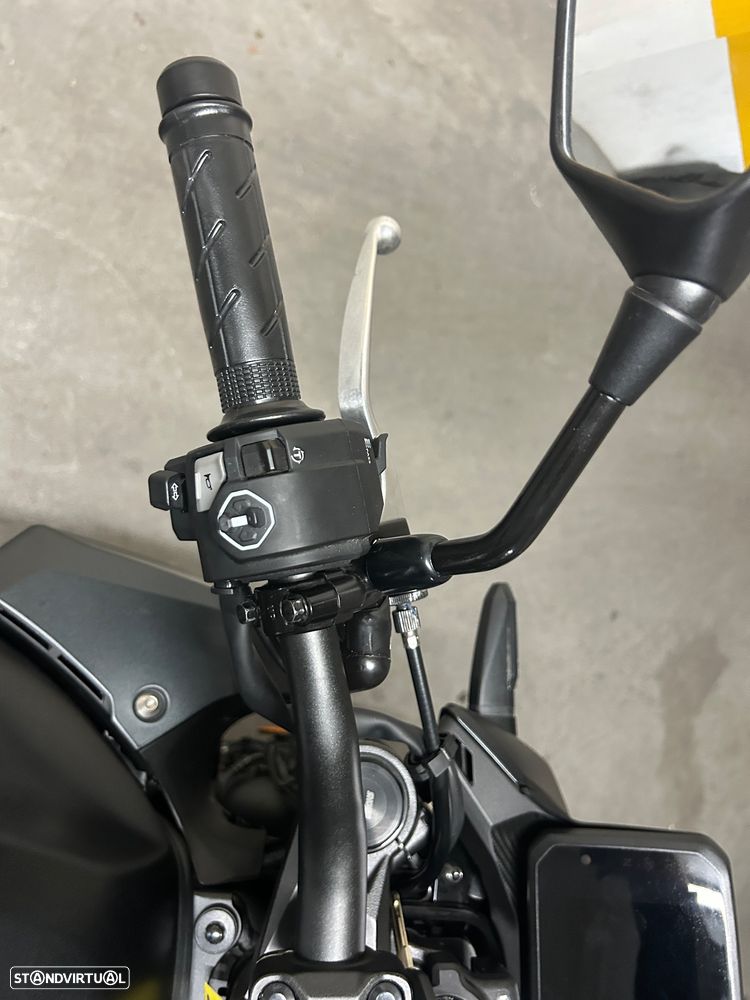 Honda CB CB 500 hornet - 10