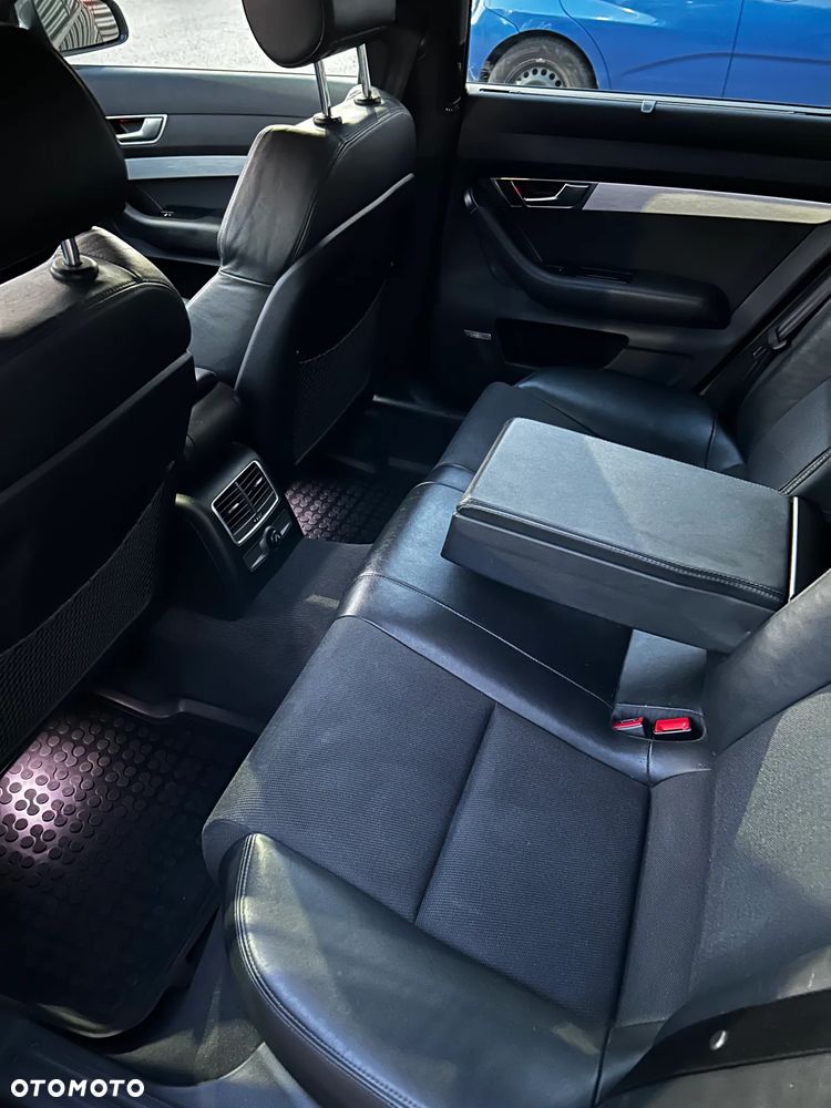 Audi A6 Avant 3.2 FSI - 19