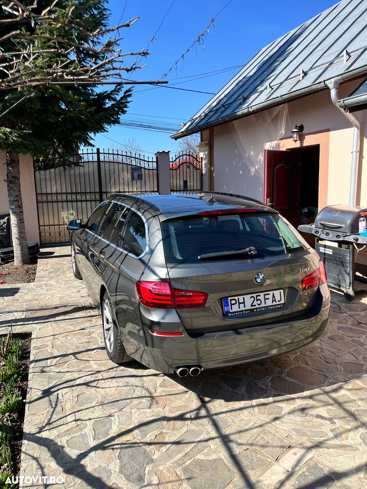 BMW Seria 5 518d Aut. - 11