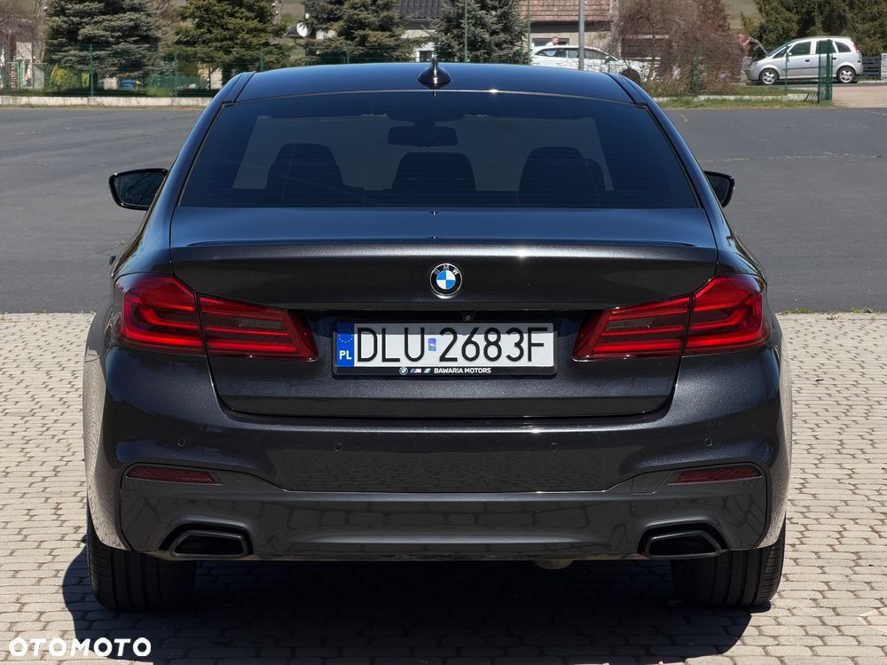 BMW Seria 5 520d xDrive M Sport sport - 11