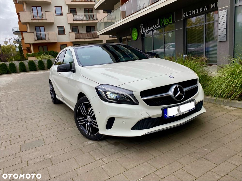 Mercedes-Benz Klasa A 180 7G-DCT Urban - 14