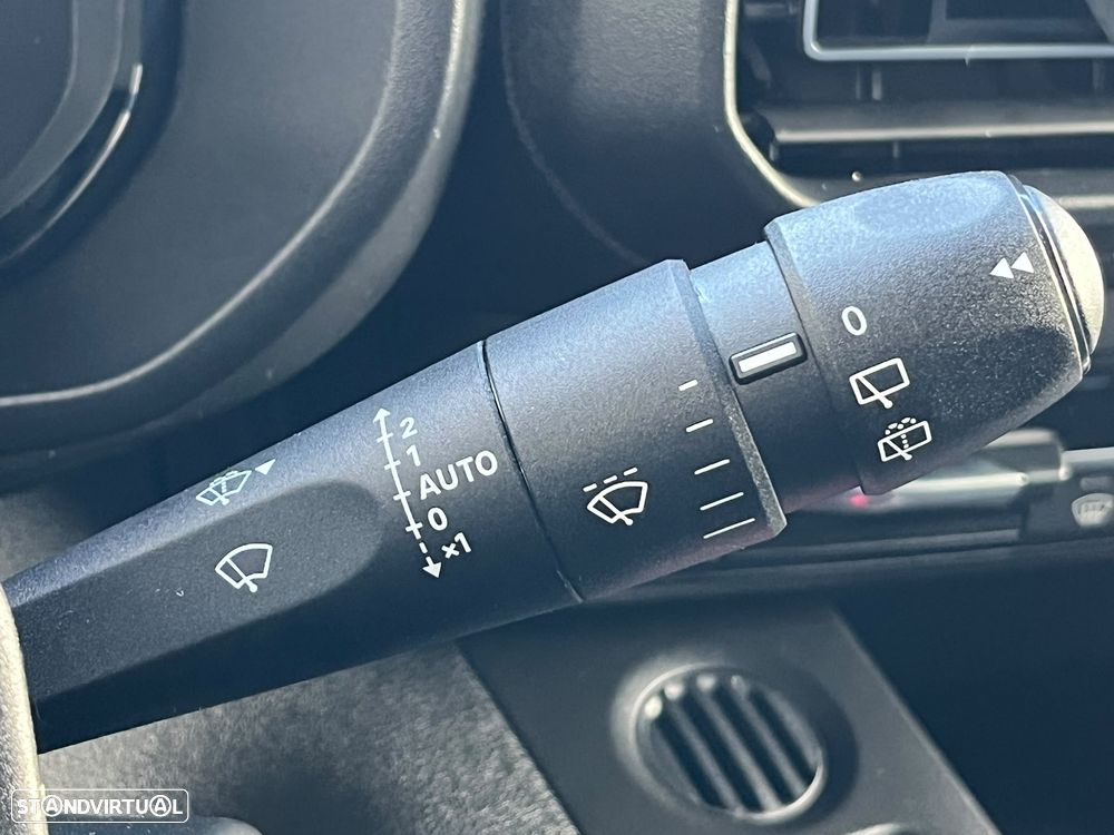 Citroën ë-Berlingo M 50kWh (c/bomba de calor) - 13