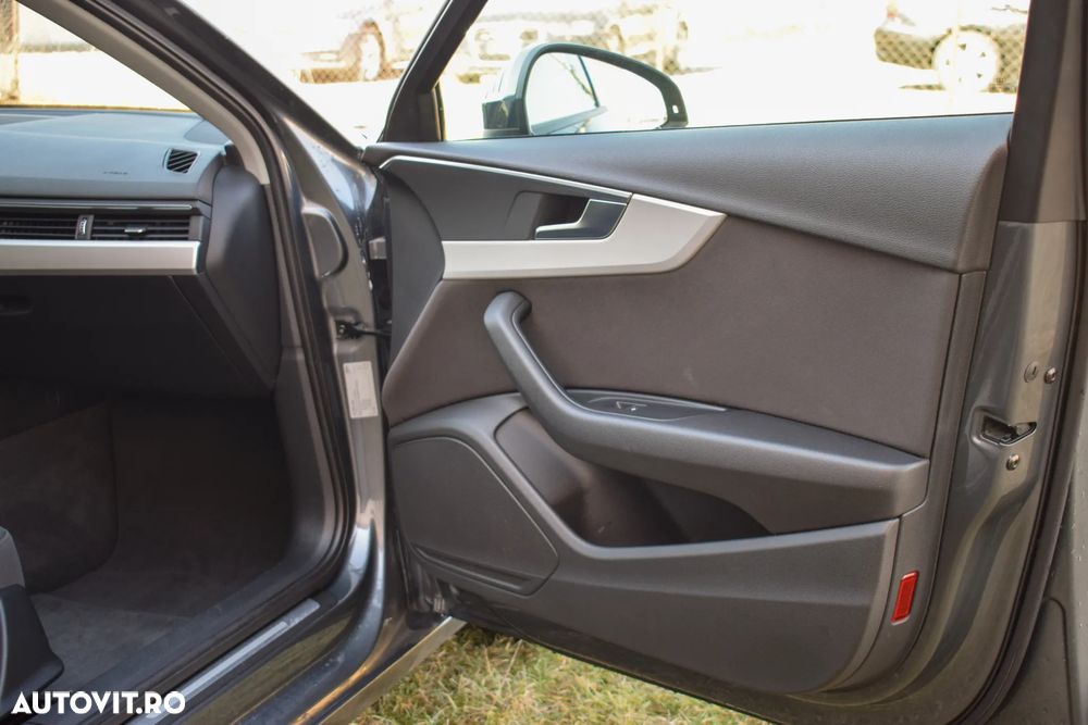 Audi A4 2.0 TDI ultra S tronic Design - 24