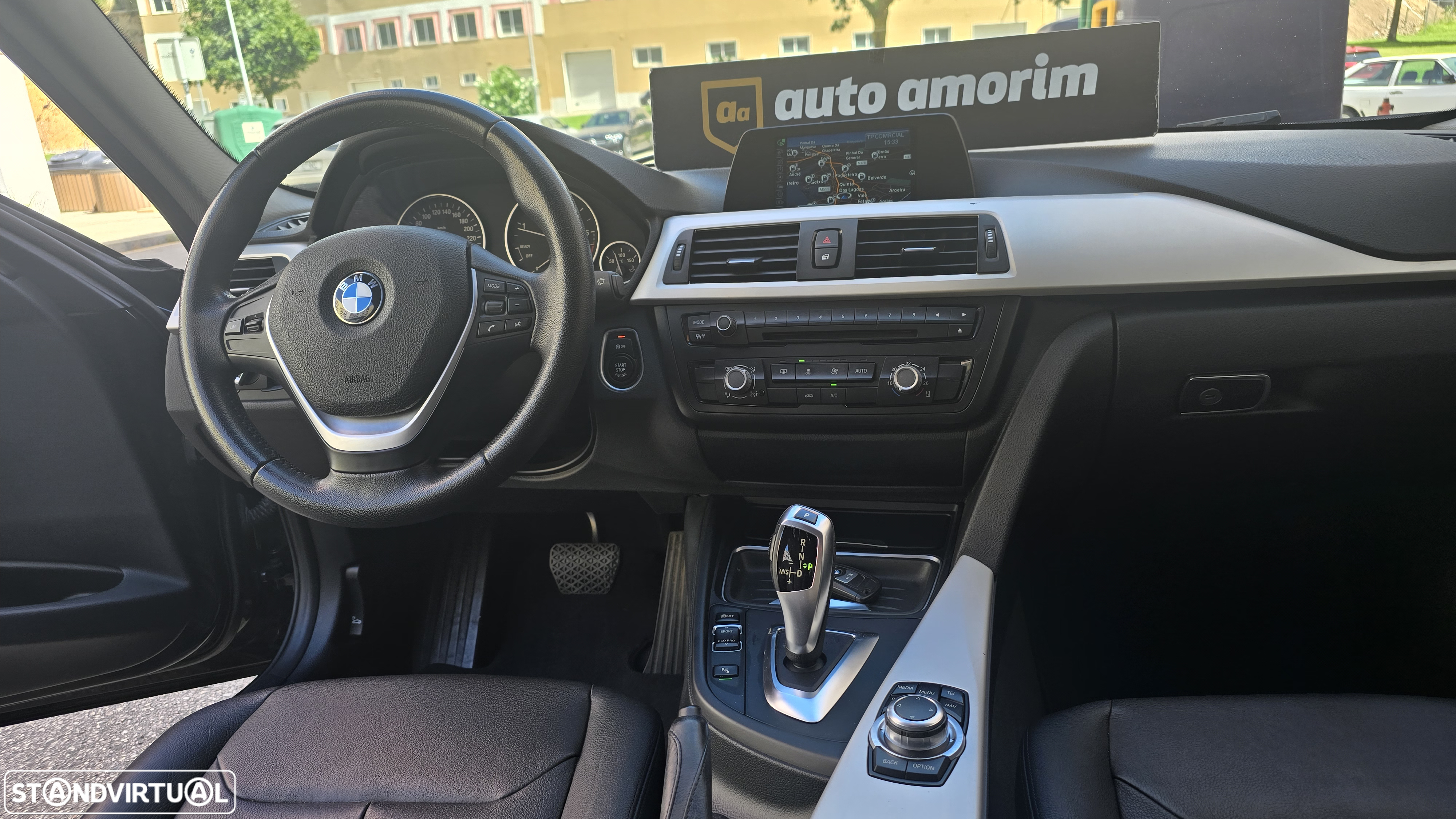 BMW 318 d Auto Exclusive - 21