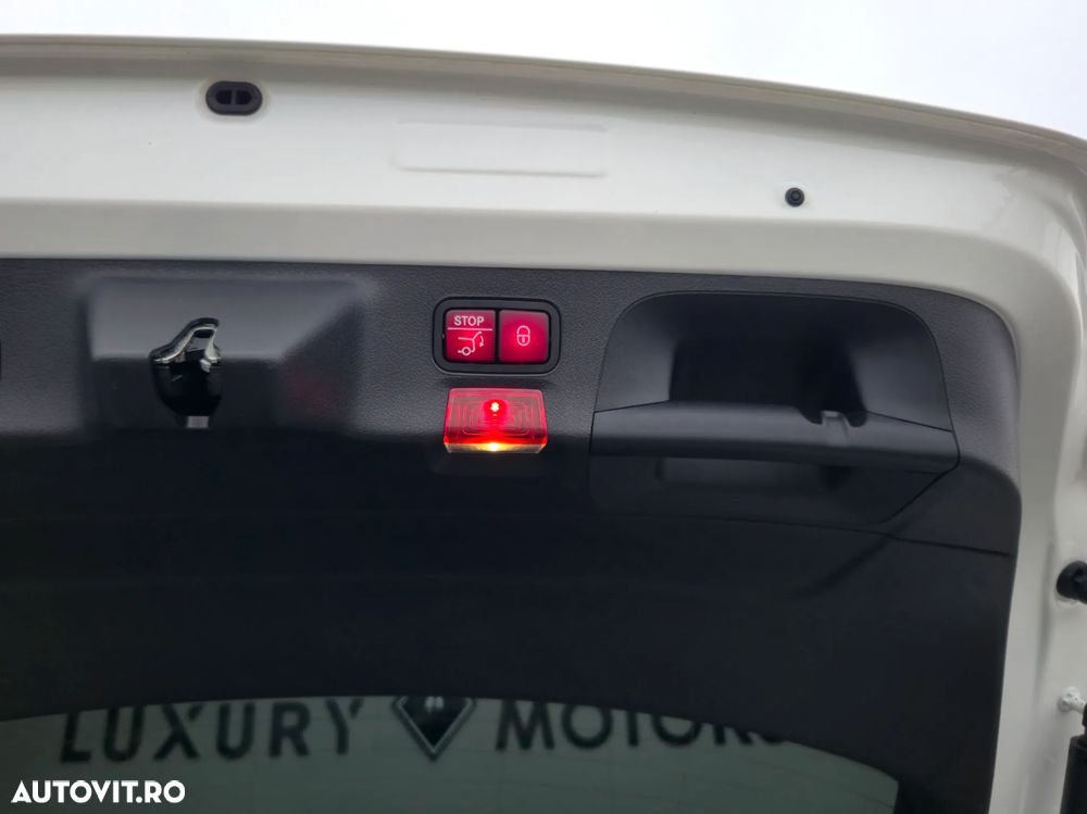 Mercedes-Benz CLA 200 Shooting Brake 7G-DCT AMG Line Advanced Plus - 26