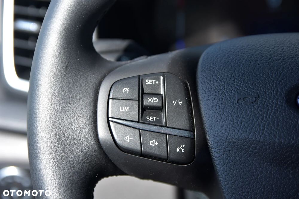 Ford Transit Trend 130KM Kontener - 13