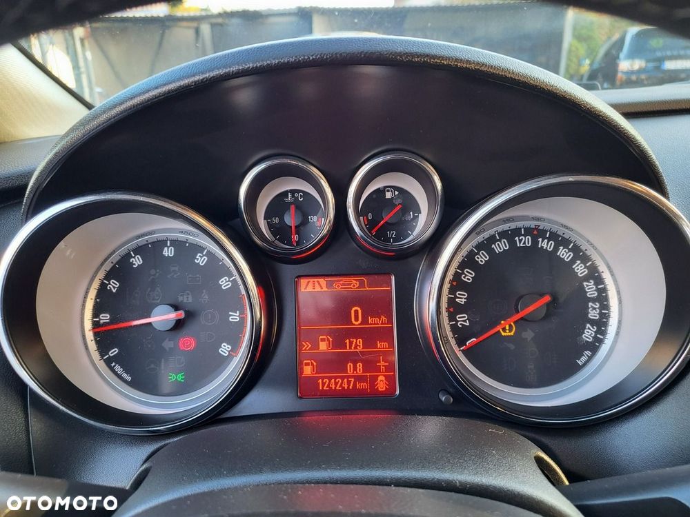 Opel Astra - 38