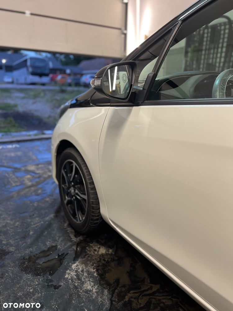 Toyota Yaris 1.33 Selection Passion - 3