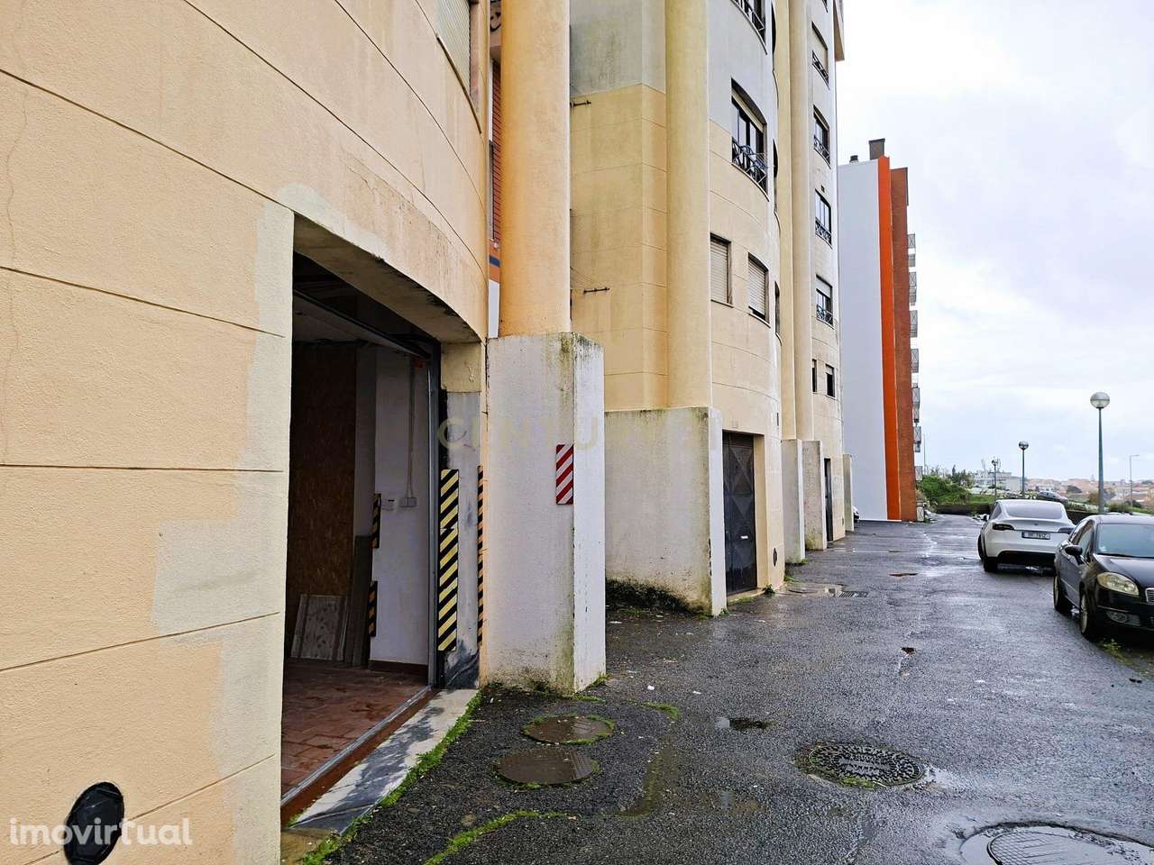 Garagem Armazém ou Espaço Multi-usos em Algueirão Mem Martins, Sintra - Grande imagem: 3/15