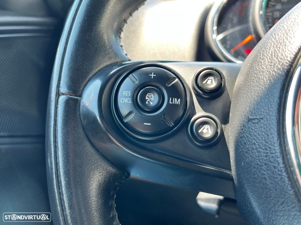 MINI Countryman One D Sport Edition - 30