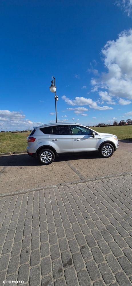 Ford Kuga 2.0 TDCi Titanium - 4