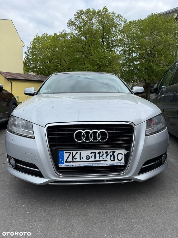 Audi A3 Sportback - 1
