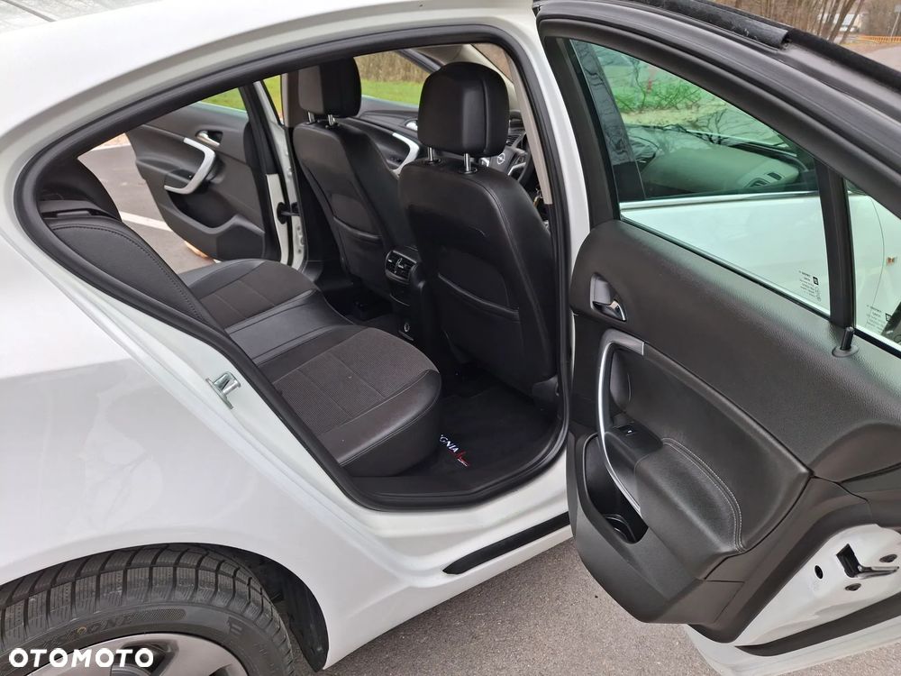 Opel Insignia 2.0 CDTI Innovation - 13