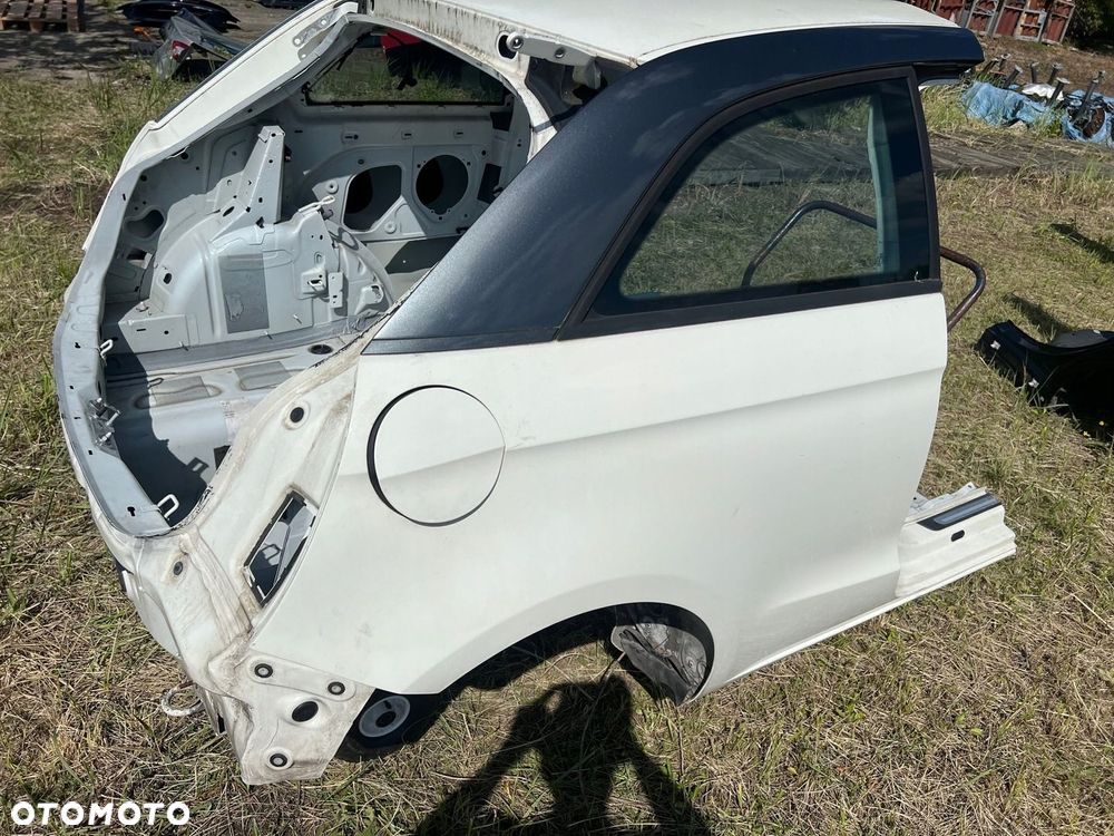 AUDI A1 8X 3D ĆWIARTKA BŁOTNIK POSZYCIE PRÓG PRAWY TYŁ - 1