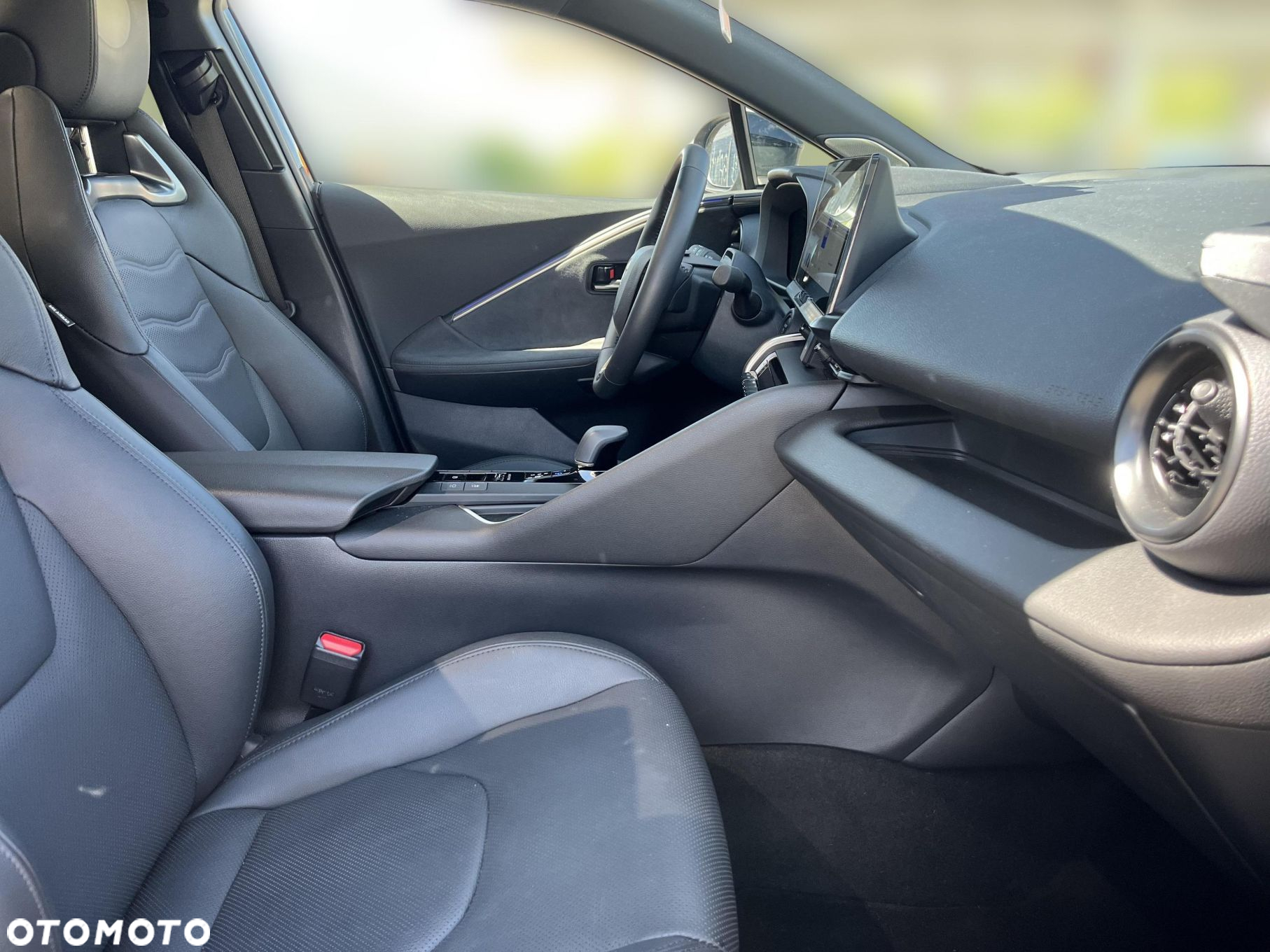 Toyota C-HR - 9