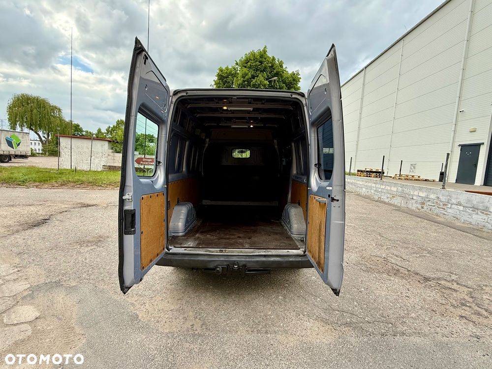 Ford Transit - 9
