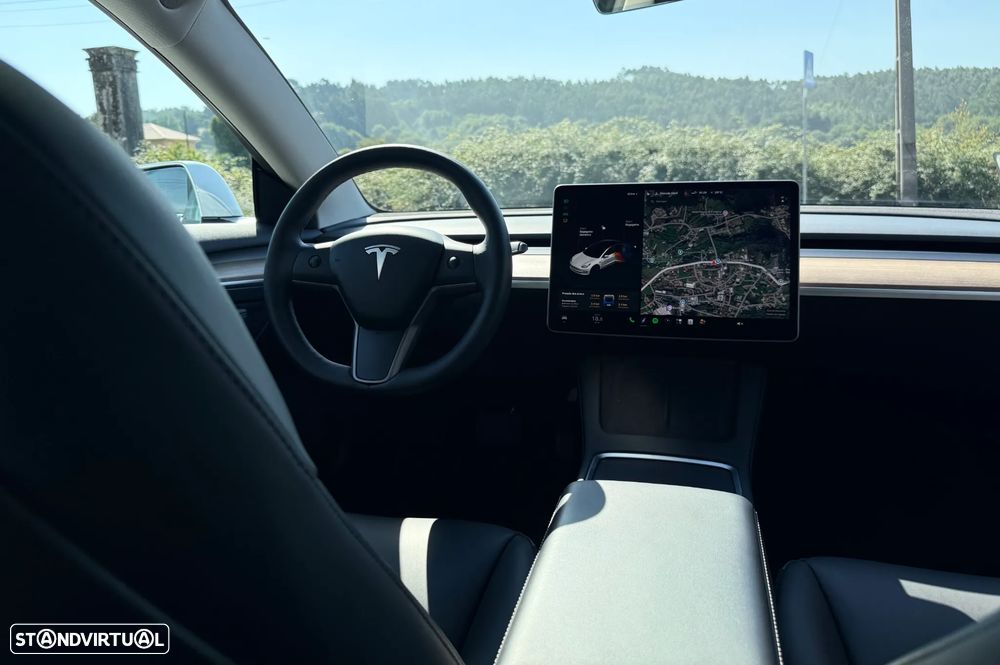 Tesla Model 3 Tração Traseira - 26