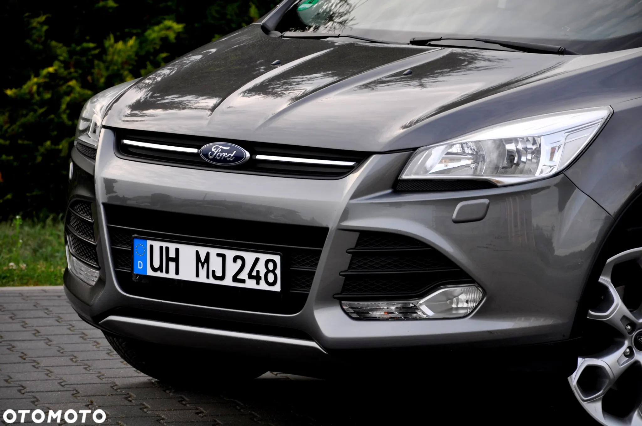 Ford Kuga 1.6 EcoBoost 2x4 Titanium - 6