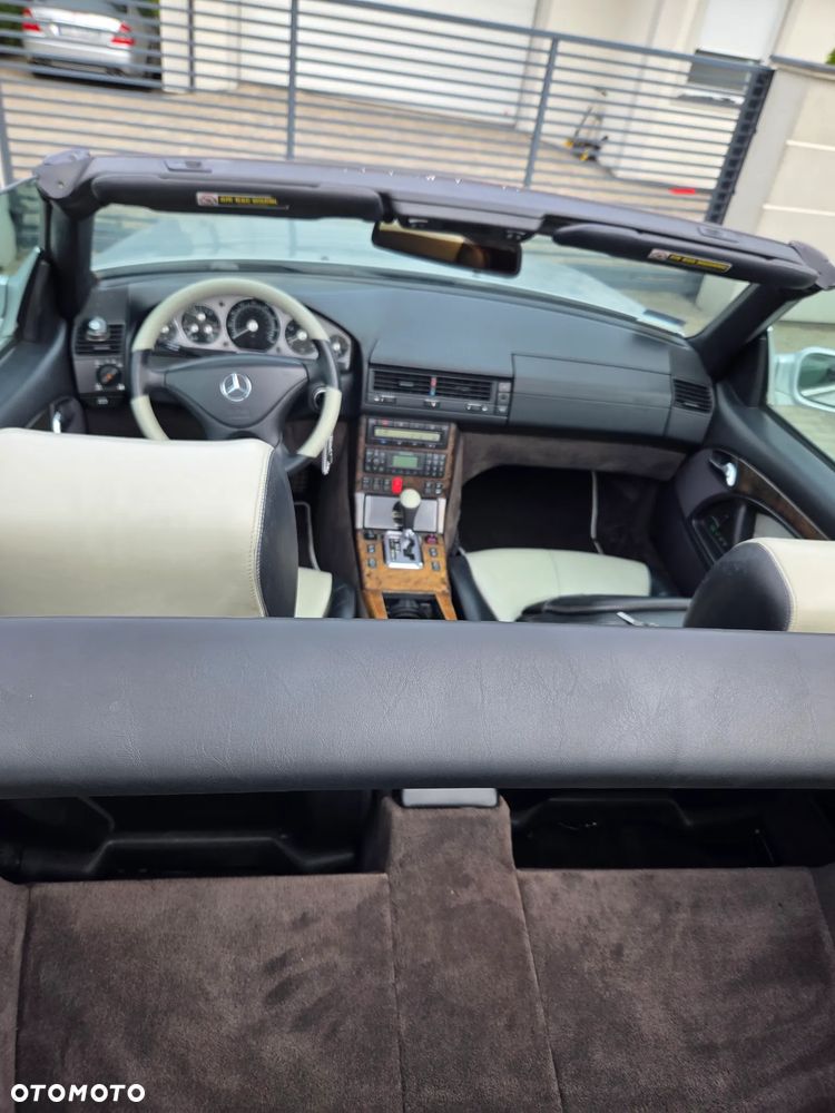 Mercedes-Benz SL 500 - 24