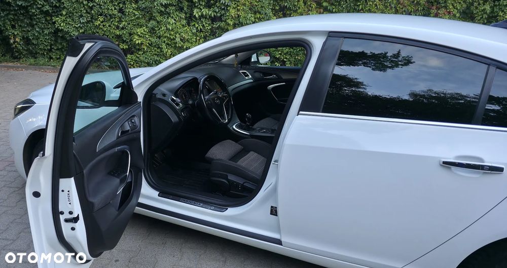 Opel Insignia 1.6 T Cosmo S&S - 6