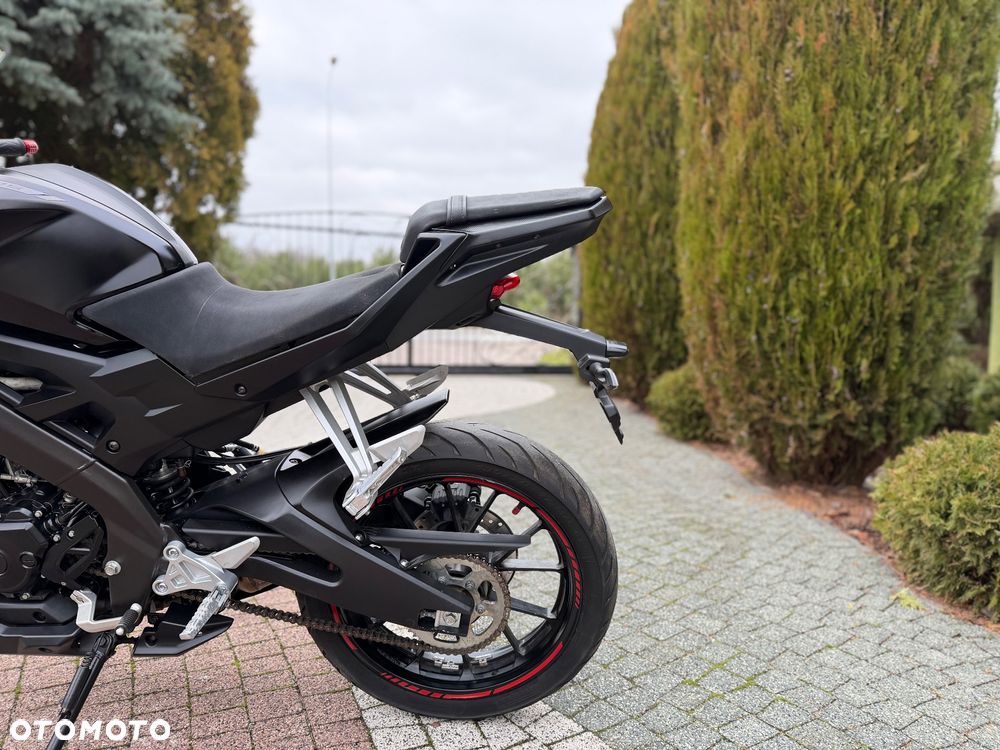 Yamaha MT - 22