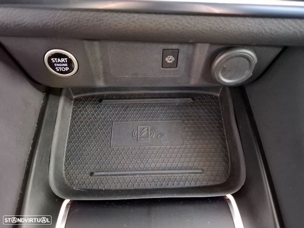 Nissan Qashqai 1.3 DIG-T N-Connecta LED+TT+SKY - 20